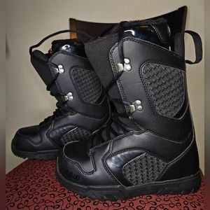Women's Thirty-Two Snowboarding Boots